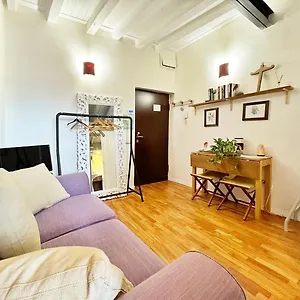Flat In - Navigli Milán