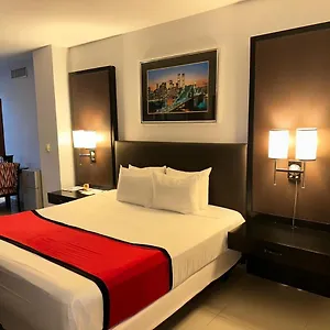 Hotel Ramada By Wyndham Princess ***